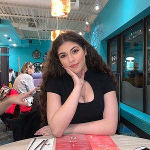 Meet your Posher, Theodora